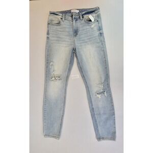 Oasis by Cunina‎ Distressed Light Wash Skinny Jeans Women's Size 7